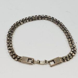 Vintage Rhinestone Bracelet 7"