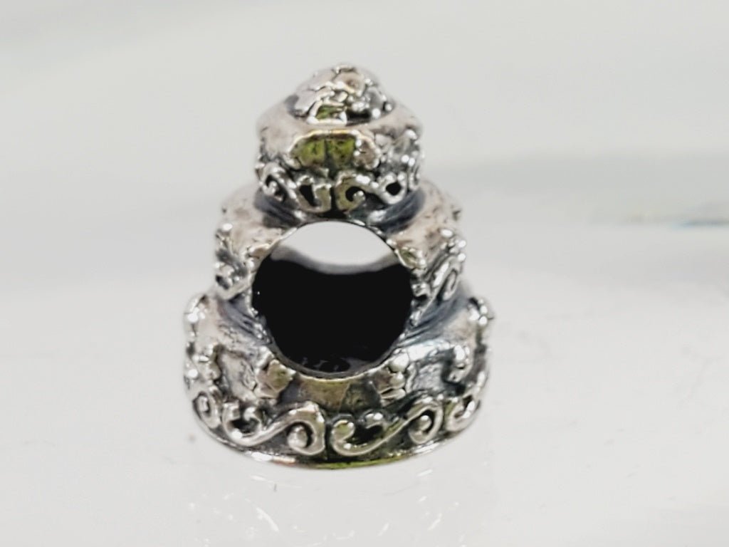 Vintage Bead for Your Add-A-Bead Bracelet - Image 3