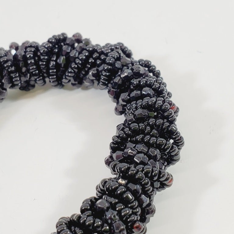 Black Beaded Twist Bracelet - Image 2