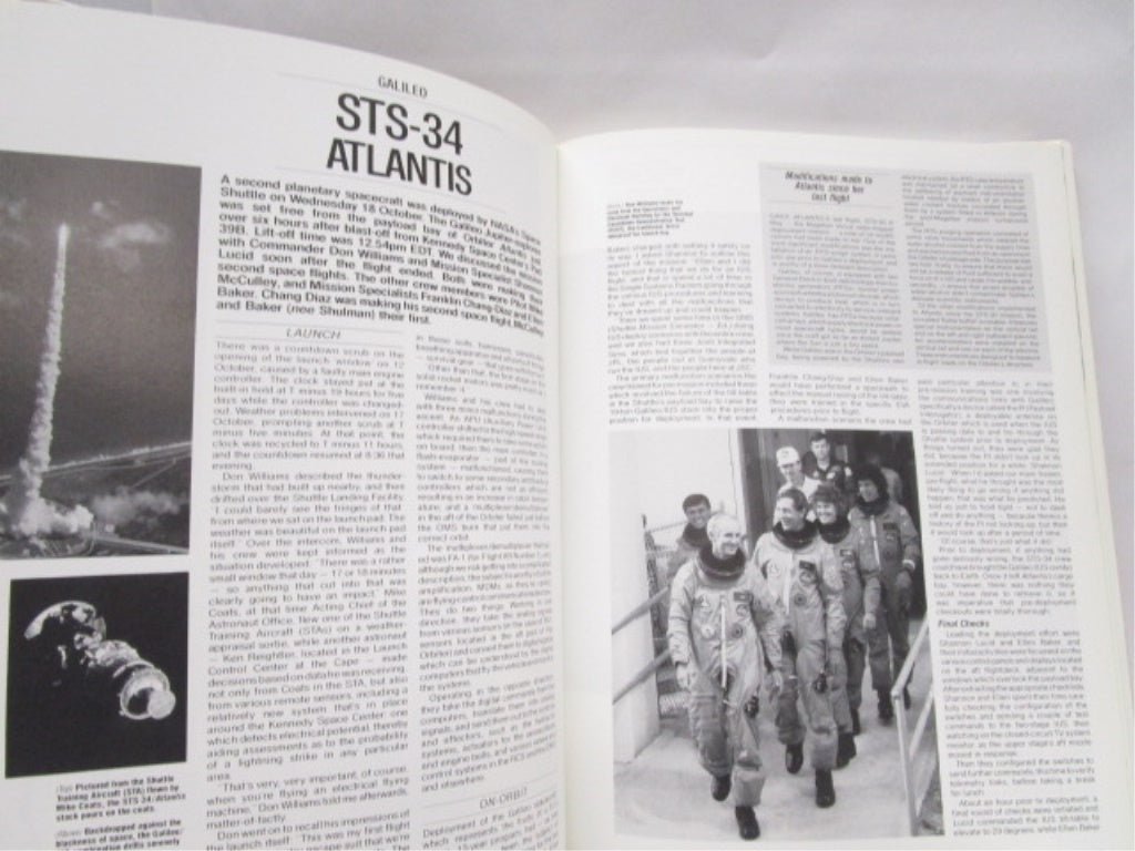 Space Year 1991: The Complete Record of the Year's Space Events edited by Nigel Macknight. - Image 5