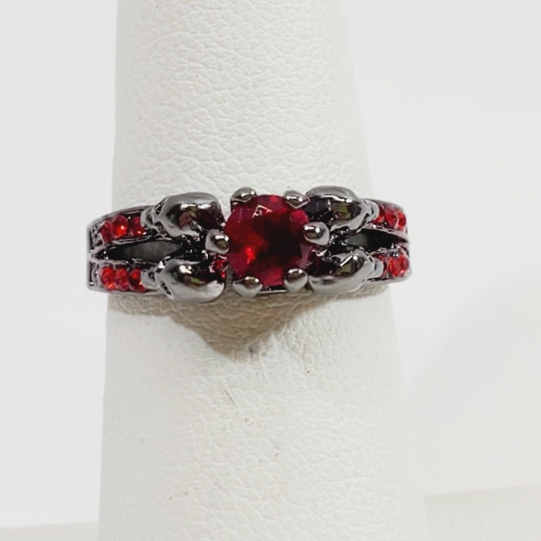 Red Crystal Ring Size 5.5 - Image 2
