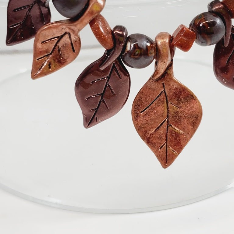 Vintage Metal Leaf Necklace 20–22" - Image 2