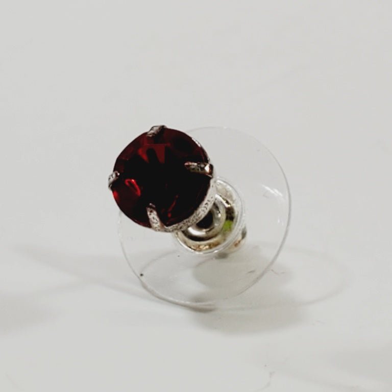 Gorgeous Red Crystal Stud Earrings - Image 3