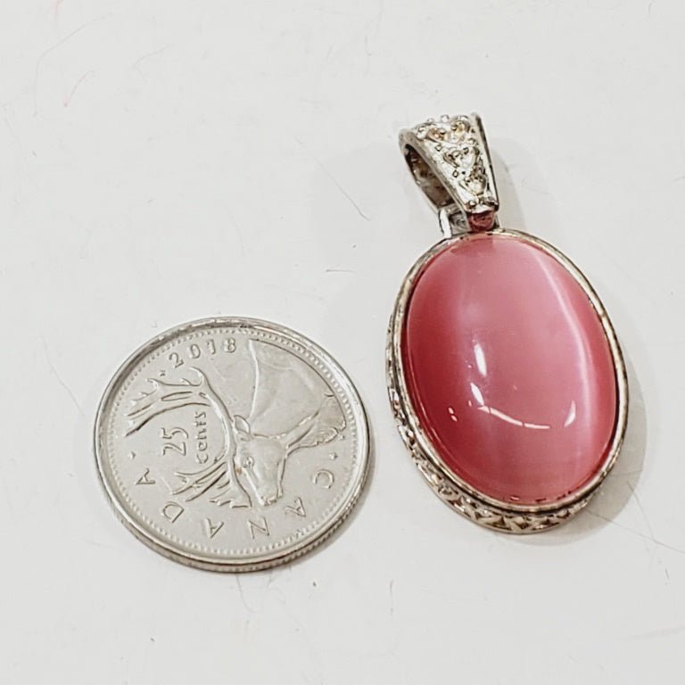 Vintage Pink Pendant - Image 2