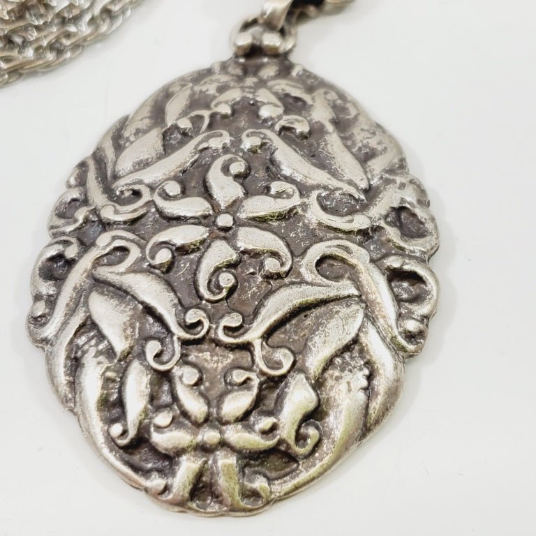 Vintage 1980s Sweater Necklace with Pendant 24" - Image 2