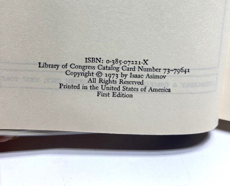First Edition 1973 The Tragedy of the Moon by Isaac Asimov - Image 4