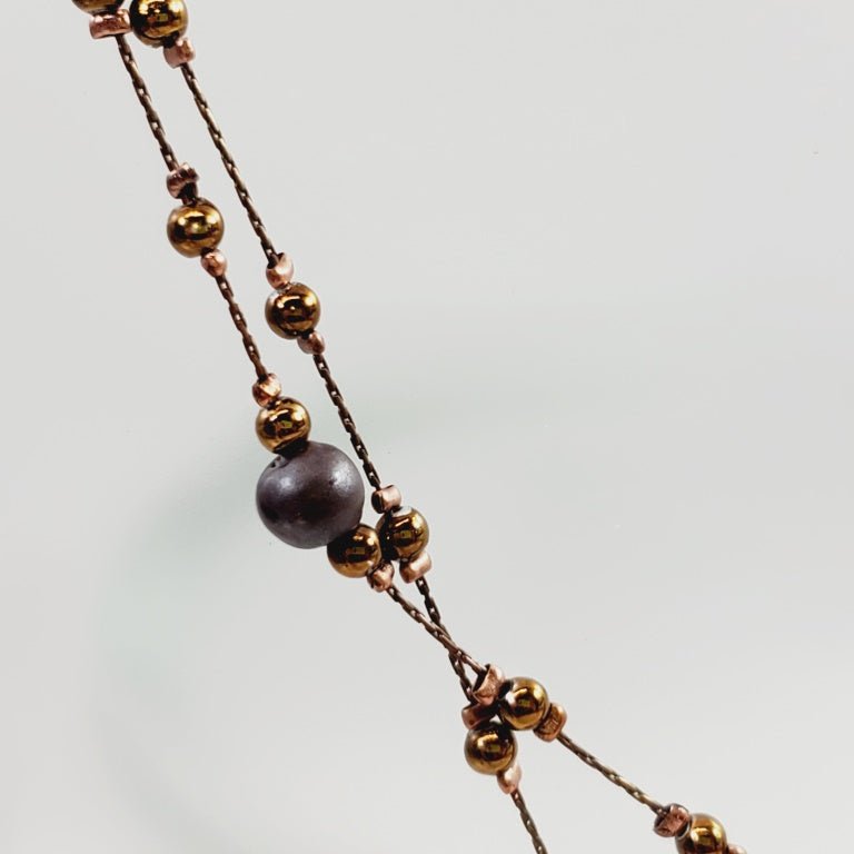 Vintage Metal Leaf Necklace 20–22" - Image 3