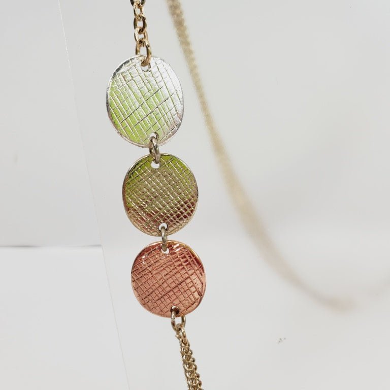 Vintage 34 in. Necklace with Multicoloured Circular Pendants - Image 4