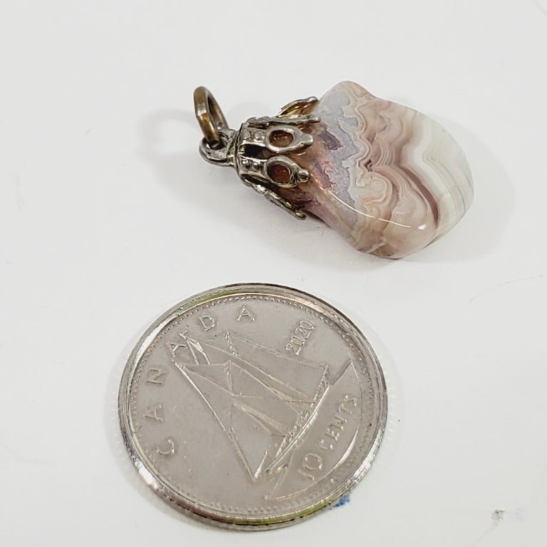 Vintage Lacey Agate Pendant - Image 2