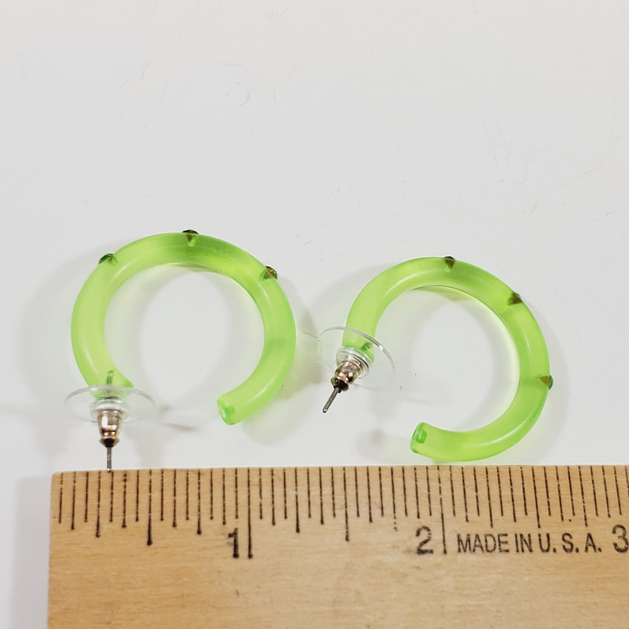 Green Earrings - Image 3