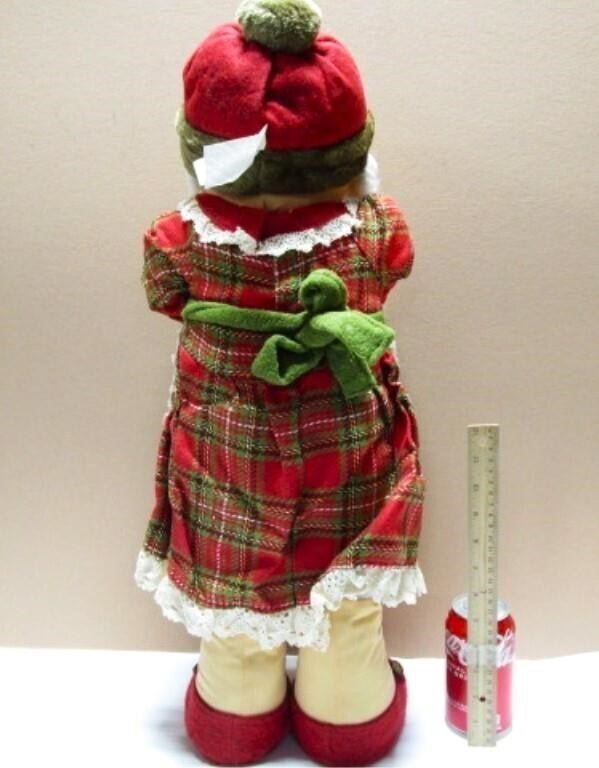 Vintage Mrs Santa Claus Figure - Image 2