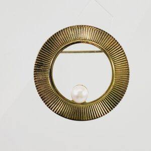 Vintage Faux Pearl Circular Brooch